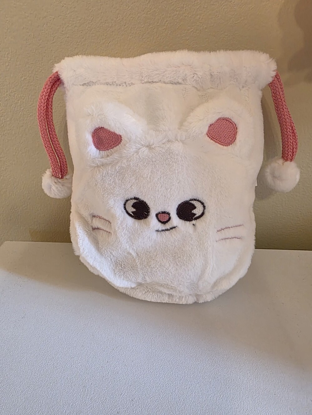 Stray Kids Official Skzoo Plush String Pouch- Jiniret